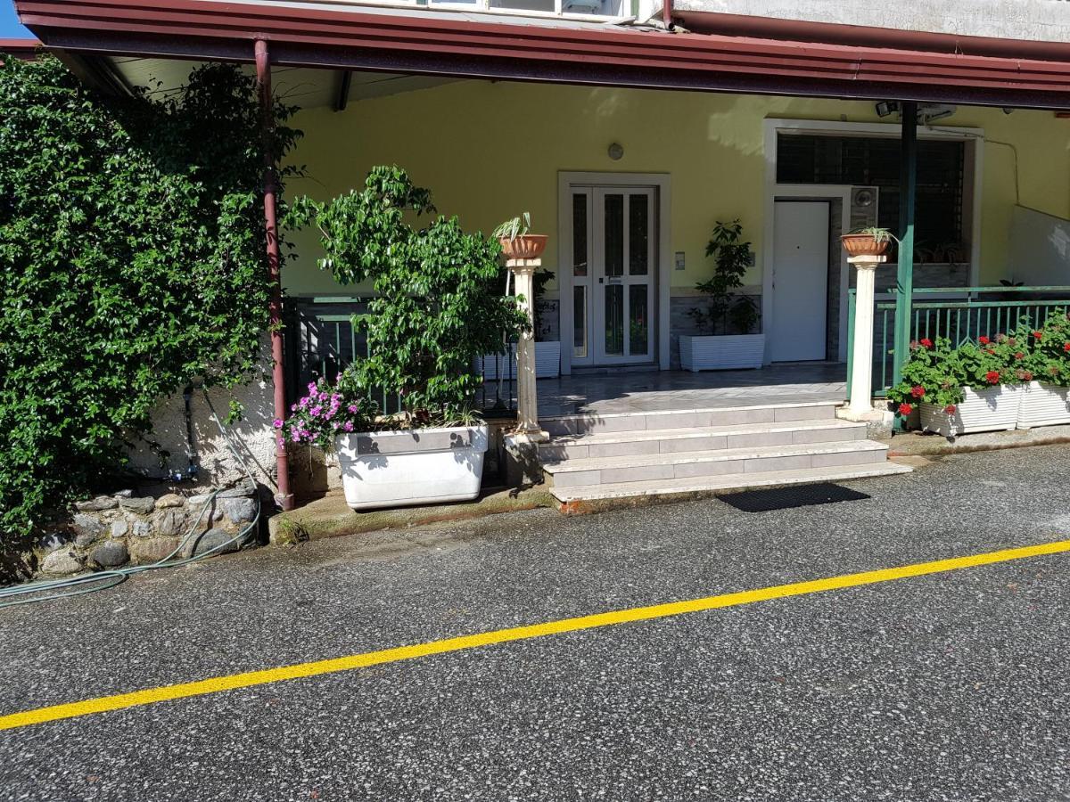 Modern Apt Reventino - Le Lincelle, Lamezia Sant'Eufemia Lamezia Exterior photo