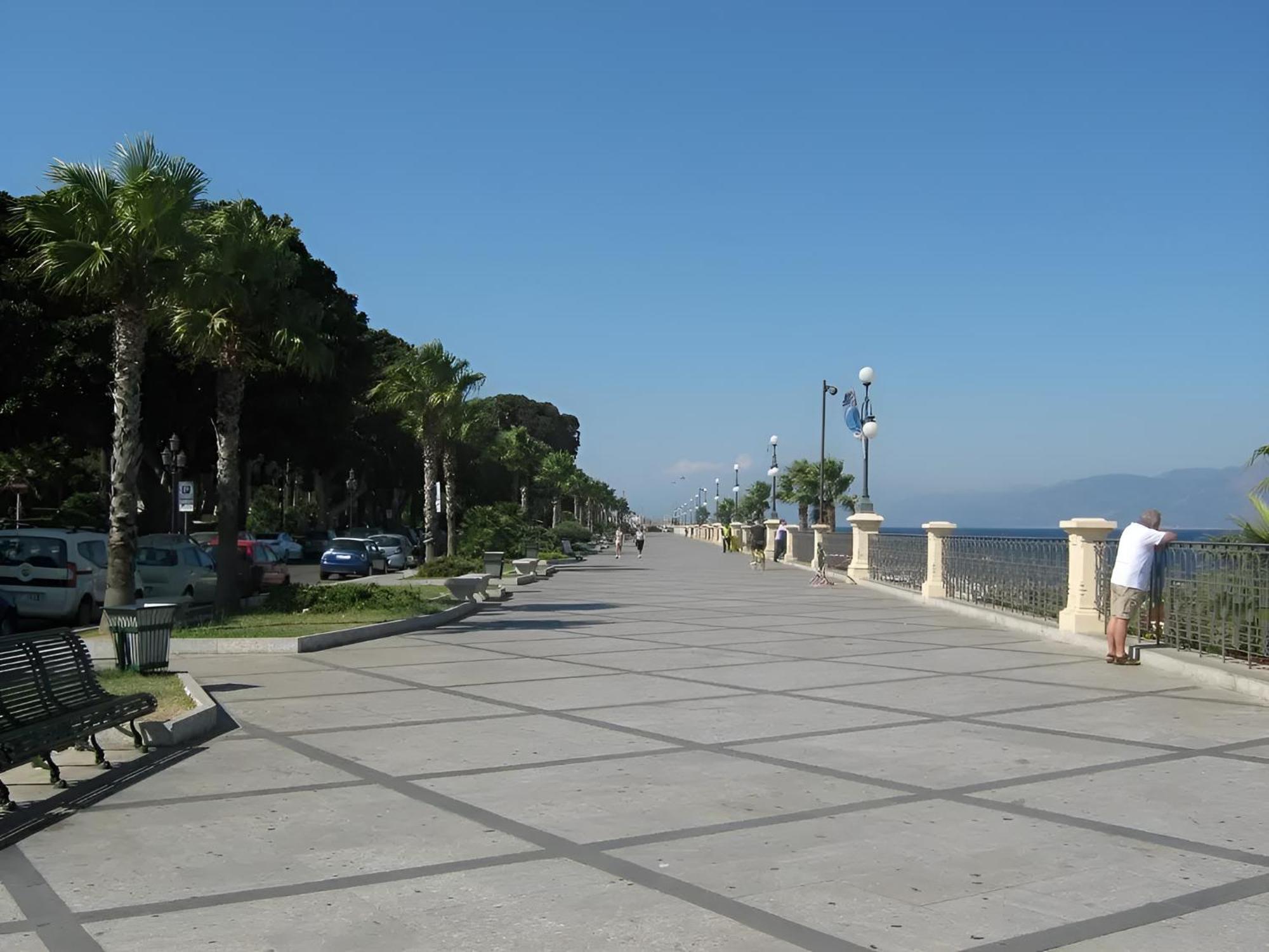 Modern Apt Reventino - Le Lincelle, Lamezia Sant'Eufemia Lamezia Exterior photo